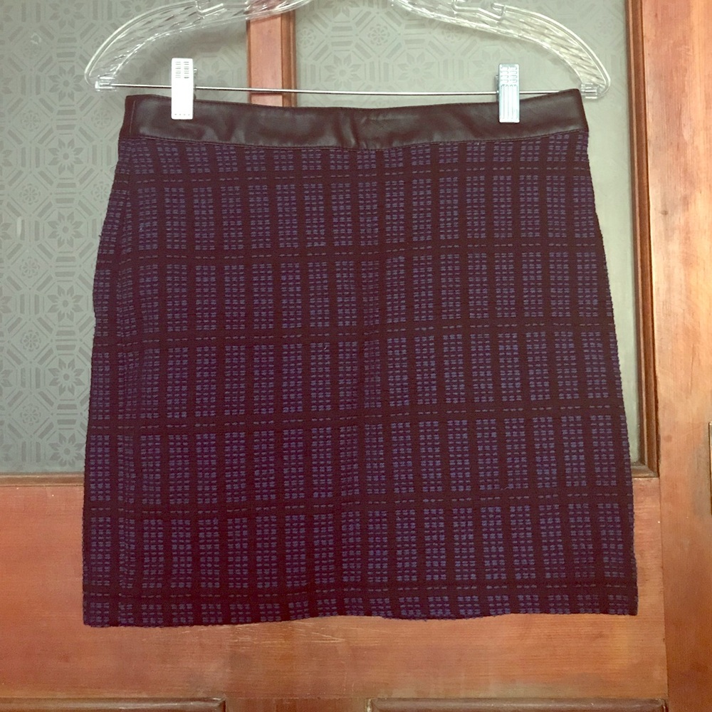 Blue and black tweedy miniskirt